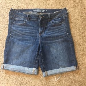American Eagle Skinny Bermuda shorts